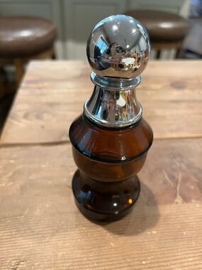 Avon "the Pawn" Amber Glass chess piece for wild country aftershave